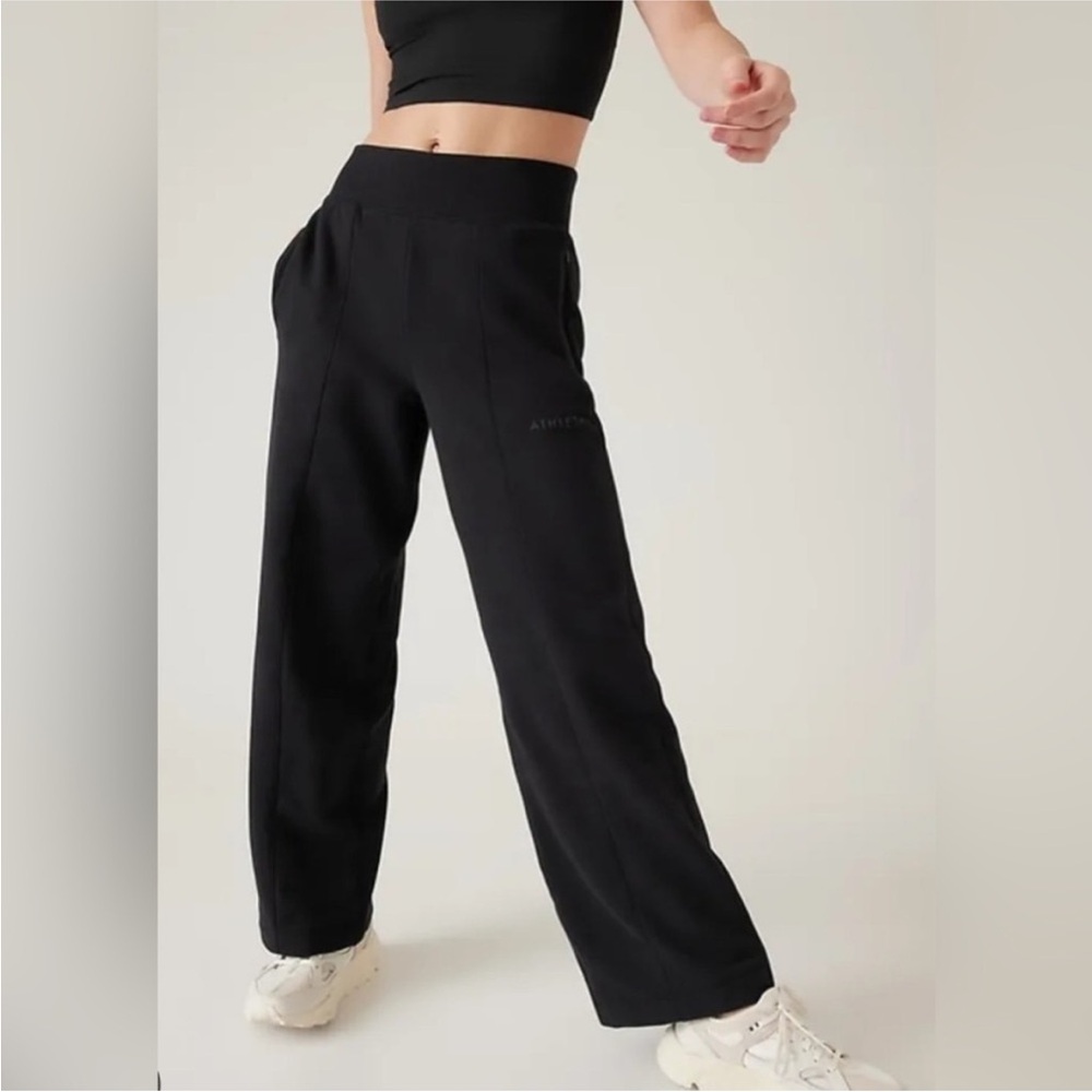 Athleta Black Straight Leg Pants